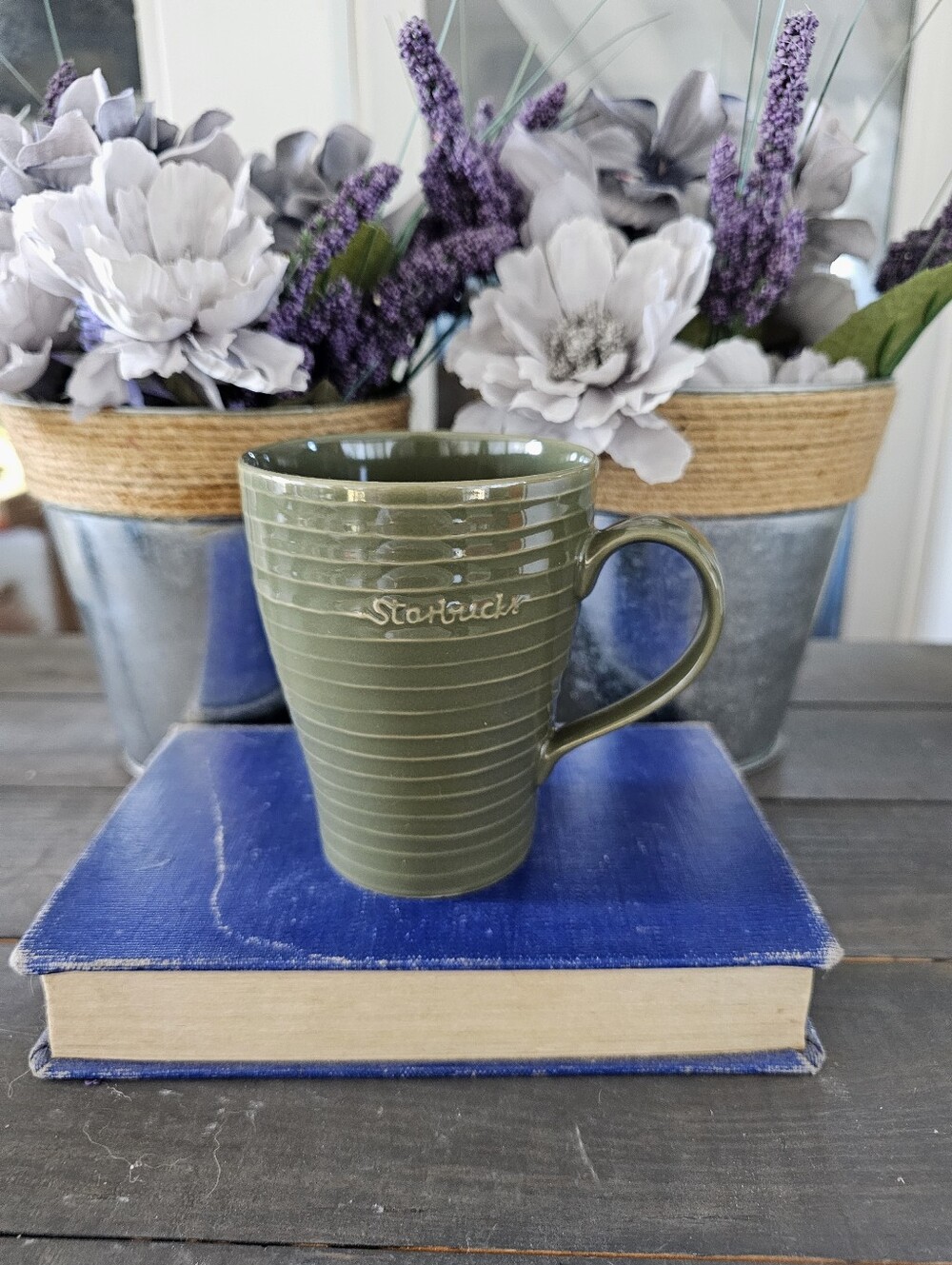 2009 Starbucks Green Ribbed Coffee Mug/Cup